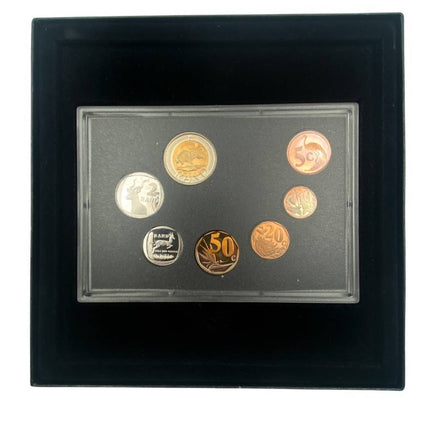 2004 South Africa Proof Coin Set in original mint box **Mintage ONLY 1935**