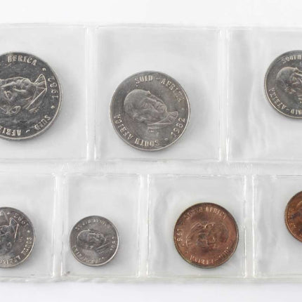 1982 South Africa (UNC) Uncirculated Mint Pack Set * **Mintage ONLY 10,000**